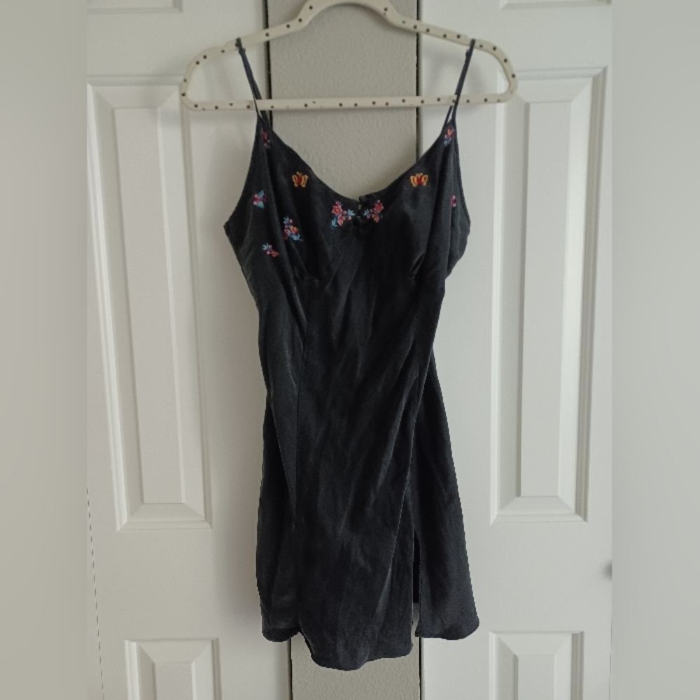 Vintage Victoria's Secret Slip with embroidered flowers and butterflies